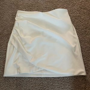 Zara Ruched White Mini Skirt NWOT XXL